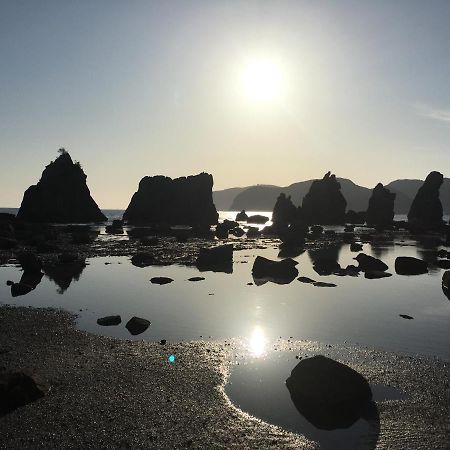 Hotel 南紀くまのいえ-Wakayama・古座- à Kushimoto Extérieur photo
